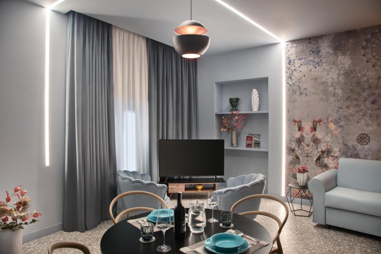 Lady Rose Hotel Napoli Eksteriør billede