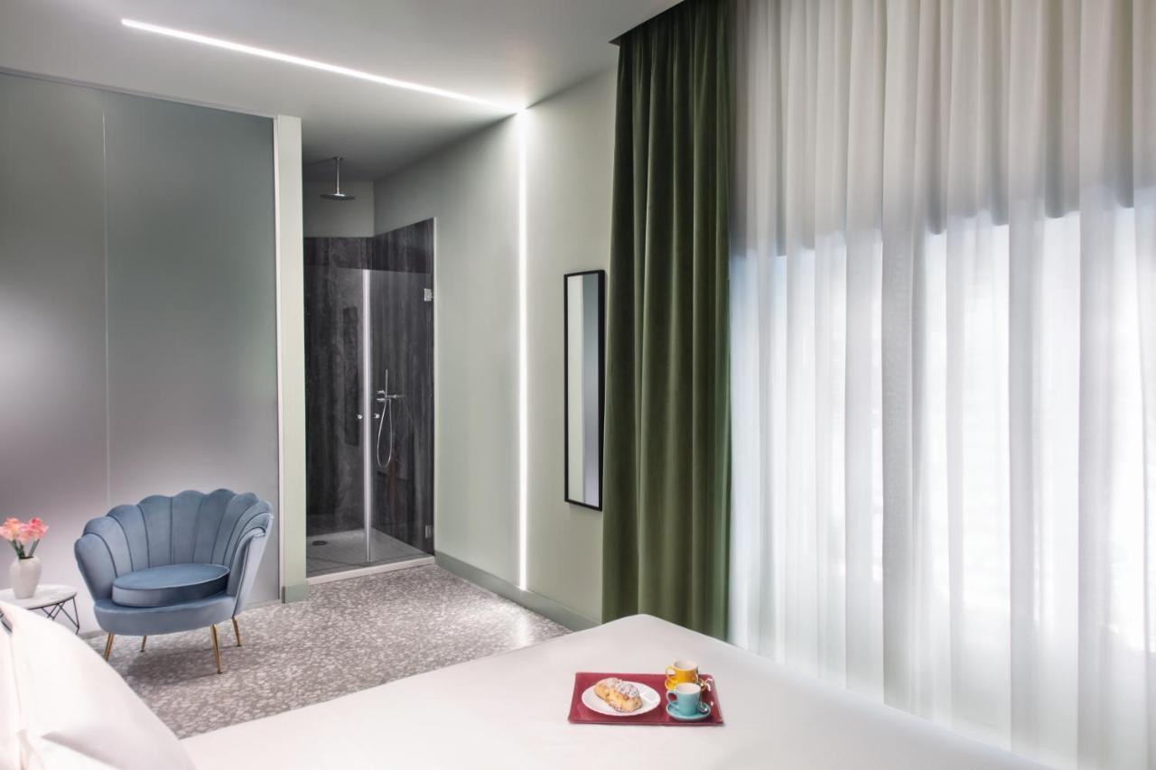 Lady Rose Hotel Napoli Eksteriør billede